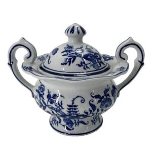 Vintage China Blue Onion for SEYMOUR MANN Covered Pedestal Bowl Dish